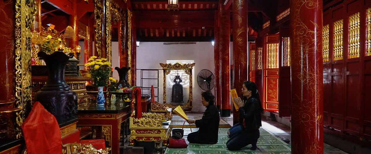 Đền Quan Hoàng Mười - Nơi Cầu Tài Lộc Công Danh
